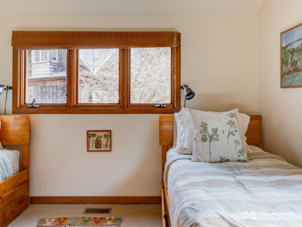 Hamptons Home 1020328