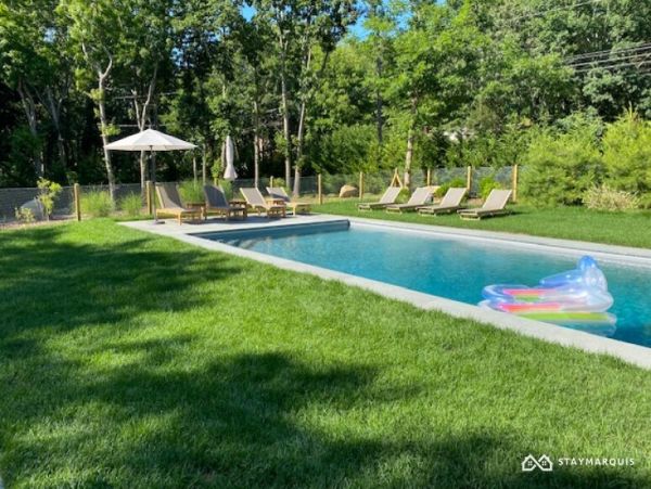 Hamptons Home 1020329