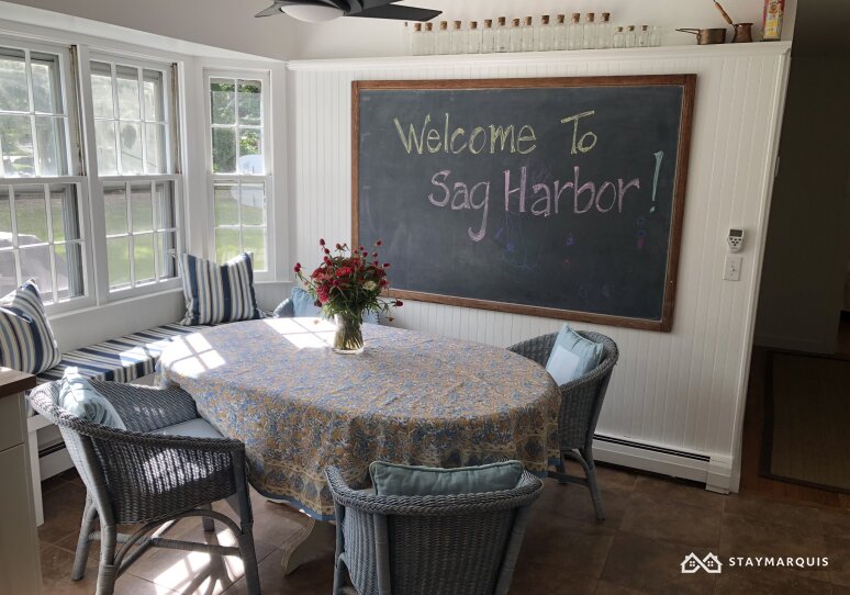 Hamptons Home 1020329