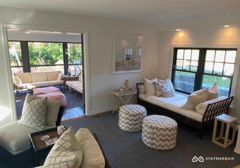 Hamptons Home 1020329