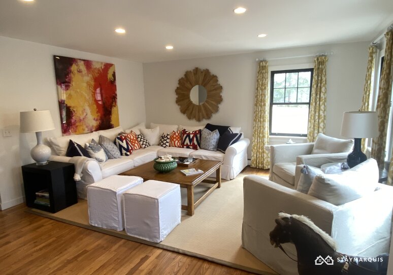 Hamptons Home 1020329