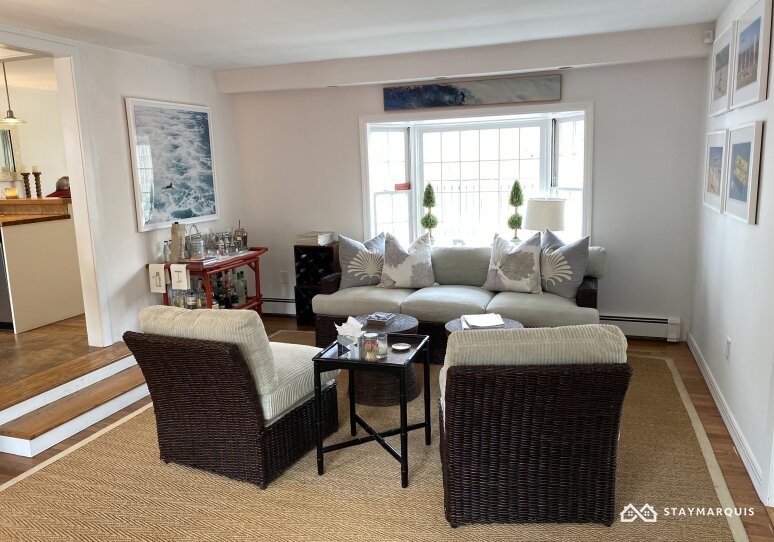 Hamptons Home 1020329
