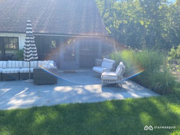 Hamptons Home 1020329