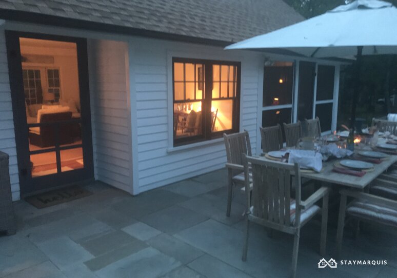 Hamptons Home 1020329