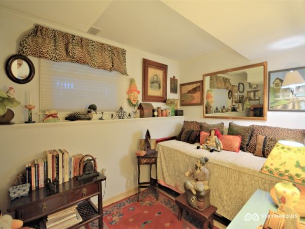 Hamptons Home 1020330