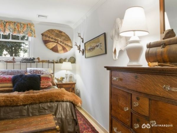Hamptons Home 1020330