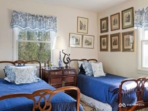 Hamptons Home 1020330