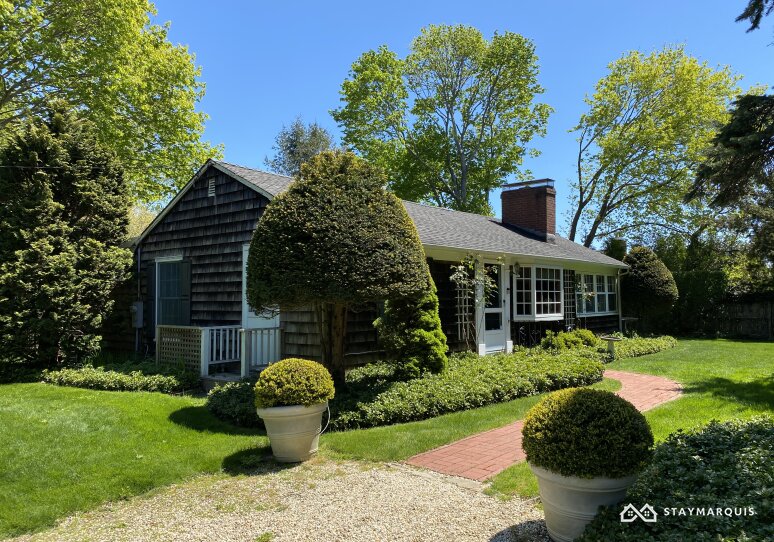 Hamptons Home 1020331