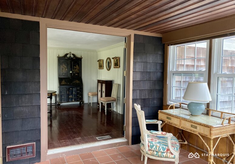Hamptons Home 1020331