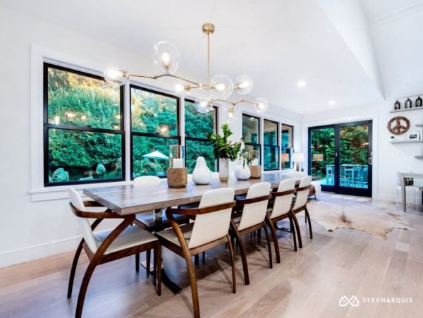 Hamptons Home 1020332