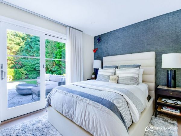 Hamptons Home 1020332