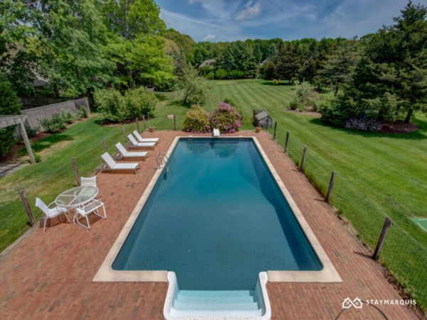 Hamptons Home 1020333