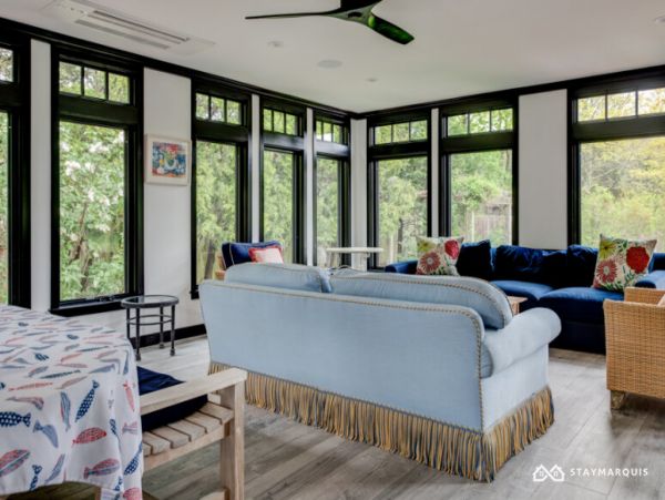 Hamptons Home 1020333