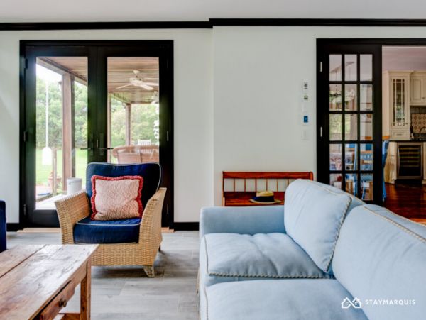 Hamptons Home 1020333