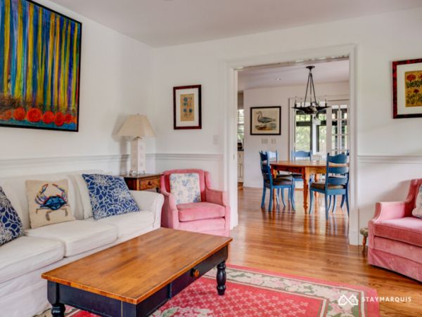 Hamptons Home 1020333