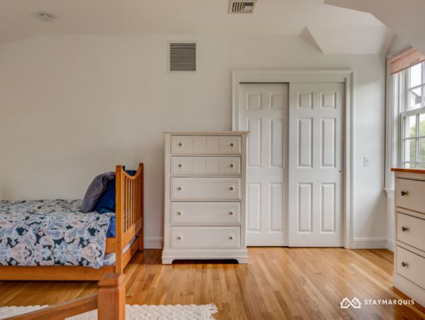Hamptons Home 1020333