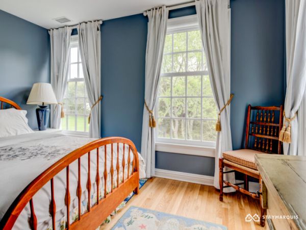 Hamptons Home 1020333