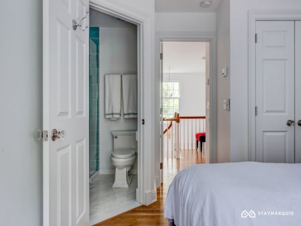 Hamptons Home 1020333