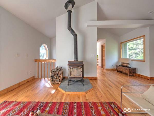 Hamptons Home 1020334