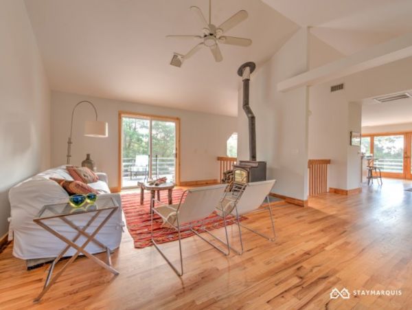 Hamptons Home 1020334