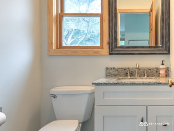 Hamptons Home 1020334