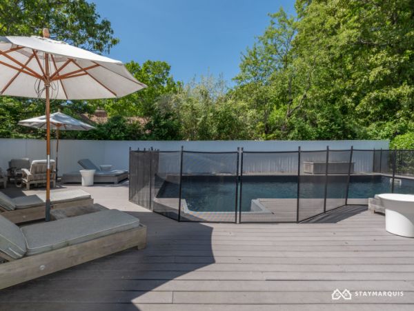 Hamptons Home 1020335