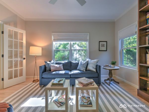 Hamptons Home 1020338