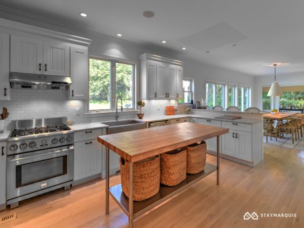 Hamptons Home 1020338