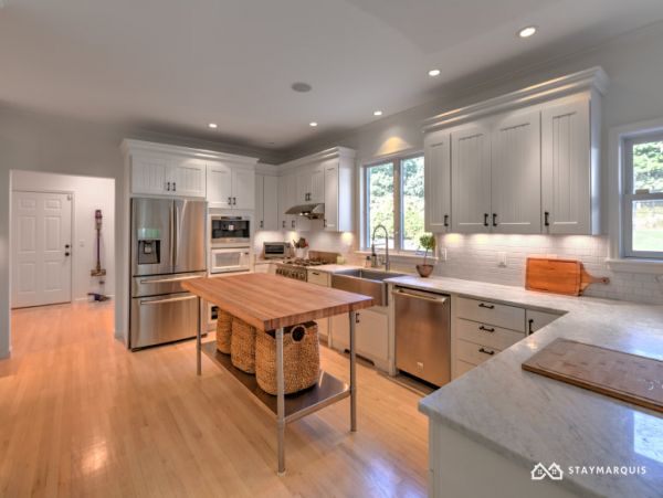 Hamptons Home 1020338