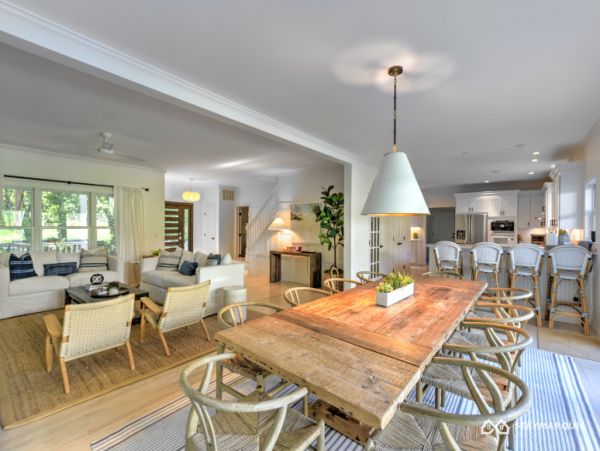 Hamptons Home 1020338