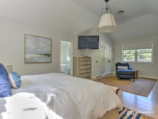 Hamptons Home 1020338