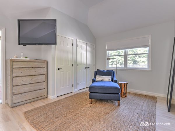 Hamptons Home 1020338
