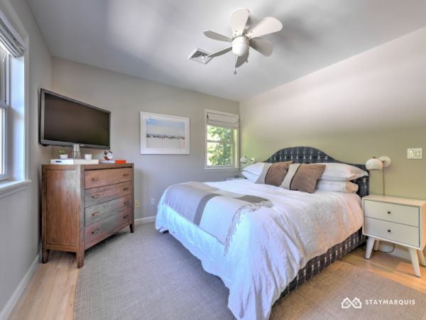 Hamptons Home 1020338