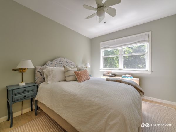 Hamptons Home 1020338