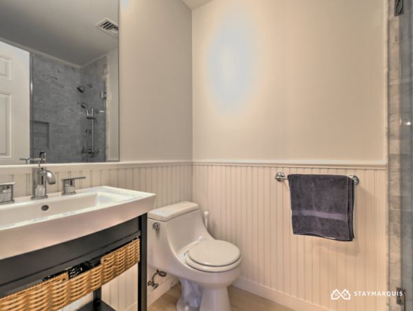 Hamptons Home 1020338