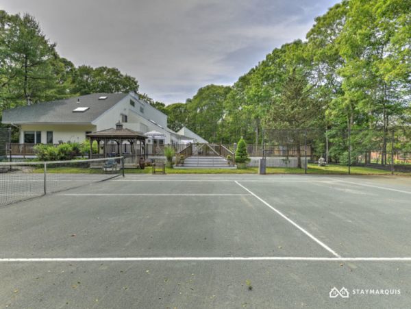 Hamptons Home 1020339