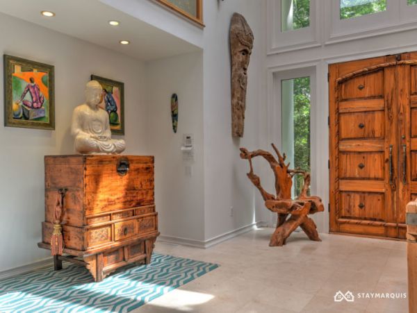 Hamptons Home 1020339