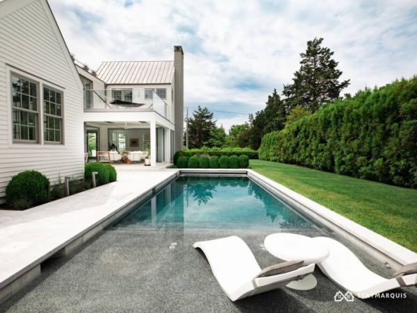 Hamptons Home 1020340