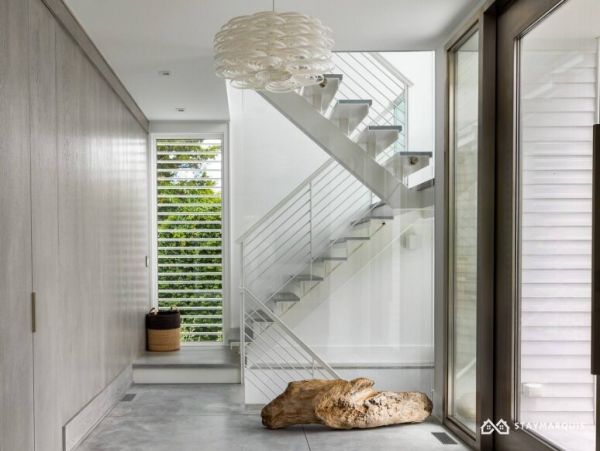 Hamptons Home 1020340