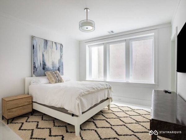 Hamptons Home 1020340