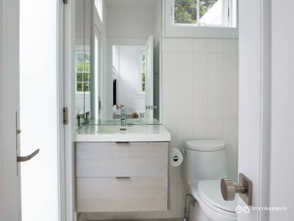 Hamptons Home 1020340