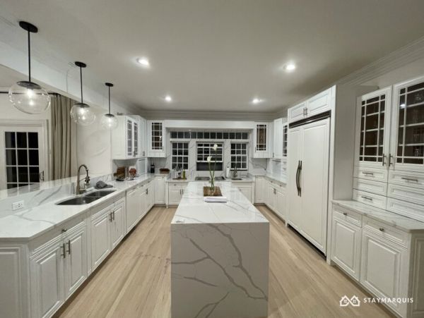 Hamptons Home 1020341