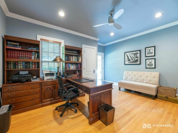 Hamptons Home 1020341