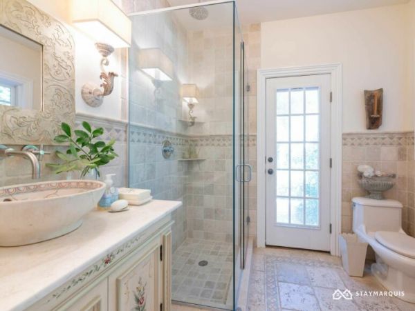 Hamptons Home 1020341