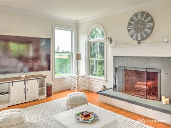Hamptons Home 1020342