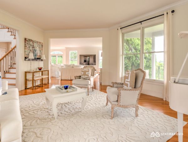Hamptons Home 1020342