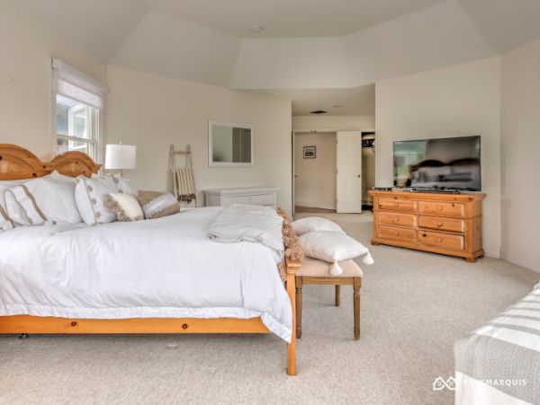 Hamptons Home 1020342