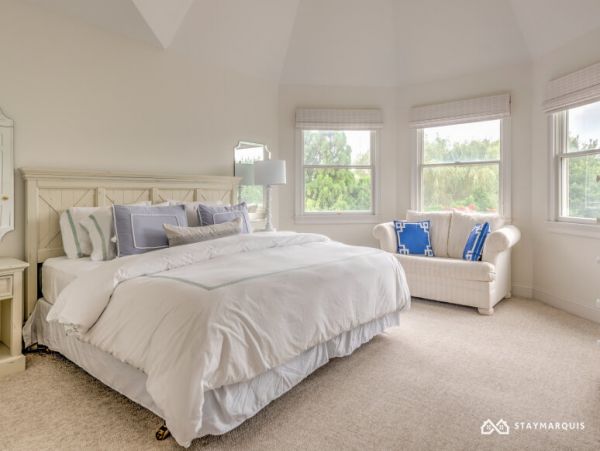 Hamptons Home 1020342