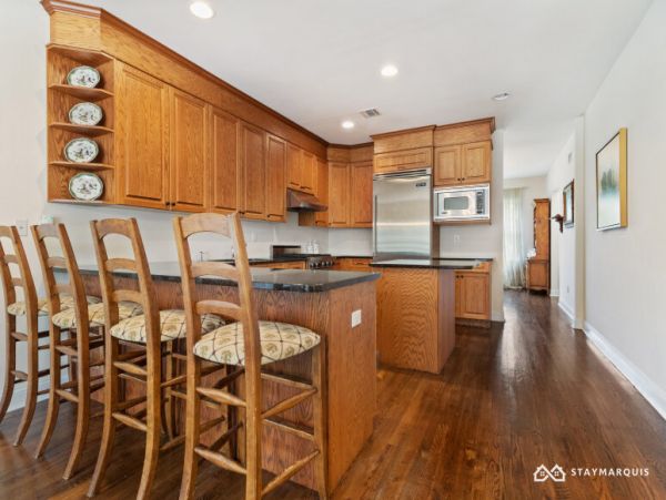 Hamptons Home 1020343