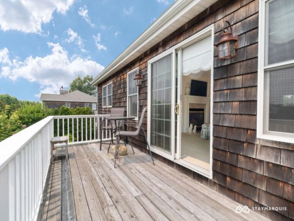 Hamptons Home 1020343
